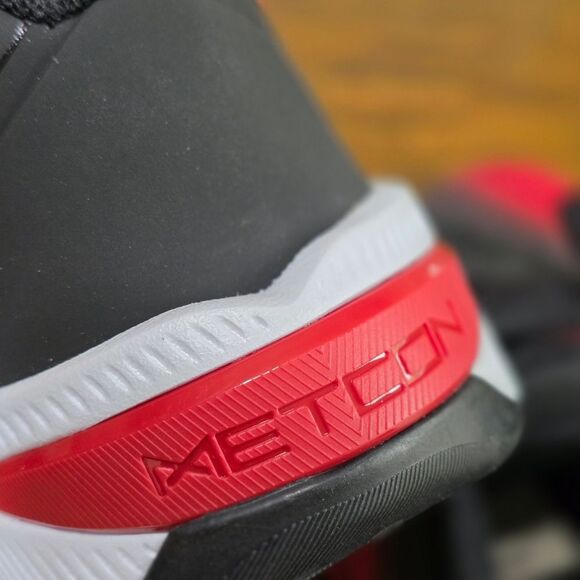 Nike Metcon 10 Bred Banned Gym Training Shoes Black Red HJ1875-001 Women's 8.5 - Picture 14 of 16